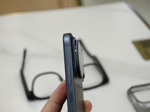 <span class=keywords><strong>Honor</strong></span> Magic 9 Pro Max หน้าจอ 6.8 นิ้ว 1.5K 120Hz Amoled ชิปเซ็ต SD 8 Elite Extreme Gen 6 กล้อง 200MP แบตเตอรี่ 8800mAh มาตรฐาน IP68/IP69K สมาร์ทโฟน 5G รุ่น<span class=keywords><strong>ล่าสุด</strong></span> - Product Image 5