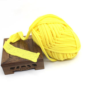 Muestra <span class=keywords><strong>gratis</strong></span> 100g estilo elegante camiseta de <span class=keywords><strong>ganchillo</strong></span> hilo de poliéster de alta resistencia bolso de tejer patrón de tinte de hilo - Product Image 3