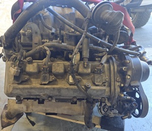 ชุดประกอบเครื่องยนต์เบนซิน 2UZ-FE V8 ขนาด 4.7 ลิตร สำหรับรถยนต์แลนด์ครุยเซอร์ วากอน เอสยูวี ชุดสมบูรณ์พร้อมลูกสูบ วาล์ว และเพลาข้อเหวี่ยง - Product Image 4