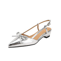 Chaussures compensées à bout pointu pour femme avec bride arrière et boucle métallique réglable, talon bas compensé, idéales pour les mariages, tenues décontractées et rendez-vous galants