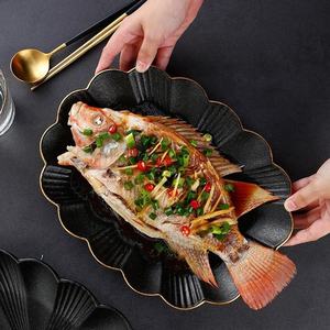 Plato Ovalado <span class=keywords><strong>de</strong></span> Cerámica Negro Mate con Borde Dorado, Apto para Microondas y Lavavajillas, Creativo Plato para Servir Sushi y Pescado para el Hogar - Product Image 5