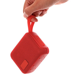 רמקול בלוטות' נייד מיני אופנתי 5W עם בס, רדיו FM, תמיכה ב-TF ו-USB, כיסוי בד ורצועה. - Product Image 2