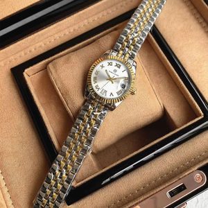 Montre à quartz bicolore pour hommes et femmes, chiffres romains, affichage de la date, bracelet en acier inoxydable, montre-bracelet d'affaires (or/argent/noir) - Product Image 6