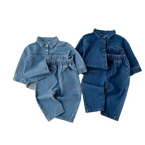 Completo in Denim Autunnale per Bambini, Set di 2 Pezzi con Maglietta a Maniche Lunghe e <span class=keywords><strong>Pantaloni</strong></span> per Bambini e Bambine - Product Image 1