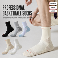 Chaussettes de sport professionnelles respirantes antidérapantes avec semelle en tissu éponge pour la course, le basketball, le badminton, le marathon, logo personnalisé OEM