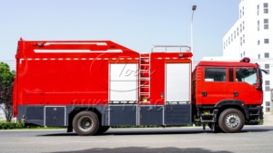 Promotion : Camion de pompiers HOWO 1000 gal CAFS, Véhicules de lutte contre l'incendie UAV, utilisés pour la lutte contre les incendies urbains - Product Image 6