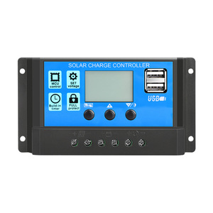 Contrôleur de charge solaire innovant 12V 24V PWM avec port USB - Product Image 1