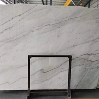 Marbre blanc de Guangxi en gros, pierre naturelle polie pour sols, comptoirs, escaliers, carreaux, pierre