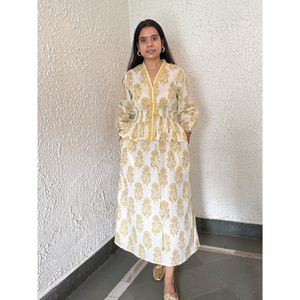 Vestido Largo Elástico Blanco y Amarillo Estampado a Mano para Mujer – Elegante Vestido Maxi de Algodón Estilo Bohemio para Uso Casual de Verano - Product Image 2