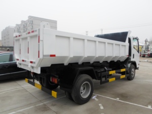 Vendeur chaud 1SUZU 4x2 KV100 <span class=keywords><strong>5</strong></span> <span class=keywords><strong>tonnes</strong></span> petit <span class=keywords><strong>camion</strong></span> à <span class=keywords><strong>benne</strong></span> basculante de 8 <span class=keywords><strong>tonnes</strong></span> - Product Image 4