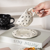 Mug à café en céramique jetable de style européen au design moderne, avec couvercle à paille, compatible lave-vaisselle et micro-ondes, motif floral, pour le petit-déjeuner et les fêtes