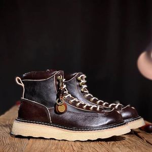 Bottes de travail pour hommes - Bottes courtes à la cheville de style vintage américain, à semelle épaisse, antidérapantes, en cuir véritable, doublées de polaire, chaudes - Product Image 1