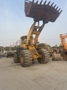 Chargeur frontal d'occasion Komatsu WA600 Chargeur sur pneus Chargeurs d'occasion Komatsu WA380 WA470 WA600 - Product Image 3