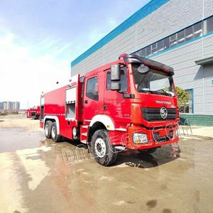 <span class=keywords><strong>Camion</strong></span> de lutte contre les incendies Shacman 6X6 12000 litres <span class=keywords><strong>pompe</strong></span> à eau <span class=keywords><strong>pompe</strong></span> à mousse <span class=keywords><strong>camion</strong></span> de pompiers à vendre - Product Image 4