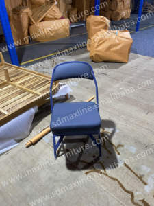 Chaises de sport empilables pliantes en cuir PU pour restaurant café fête de <span class=keywords><strong>mariage</strong></span> banquet événements - Product Image 6