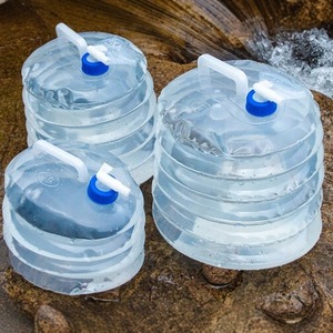 Conteneur de stockage d'eau pliable en plastique avec robinet, utilisation portable en extérieur, taille unique - Product Image 1