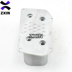 Volvive140b ec180b E210b खुदाई d6d इंजन तेल कूलर मॉडल 20459219 20482789 21707096 नए ve20459219 voe20482789 - Product Image 2