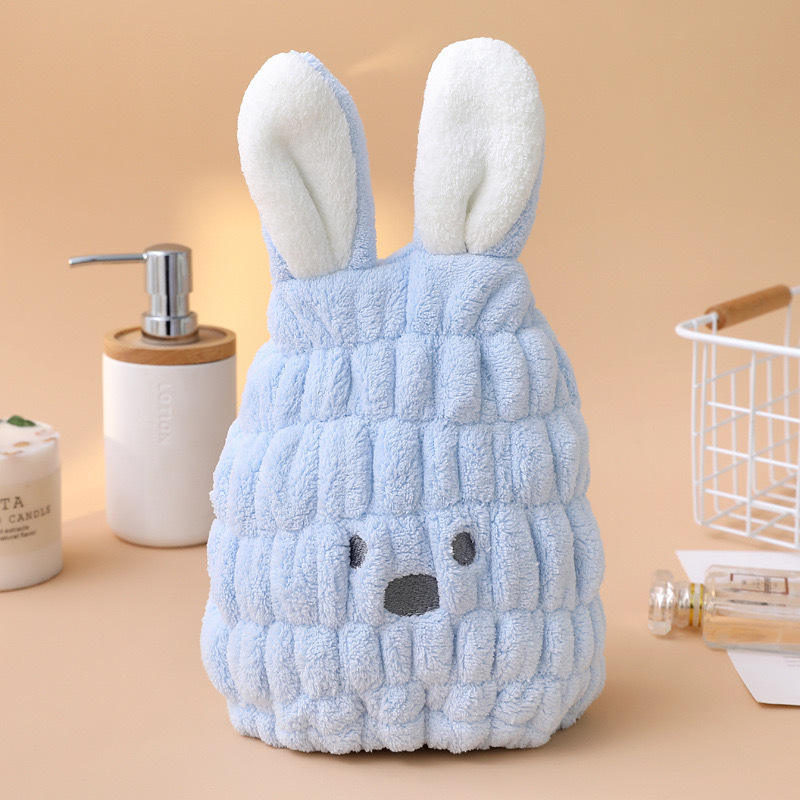 Oreilles de lapin bleu