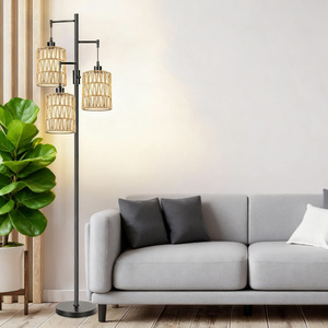 Lampadaire en fer à 3 têtes, hauteur réglable, style rustique, abat-jour beige, source de lumière LED pour salon, chambre à coucher, bureau - Product Image 1