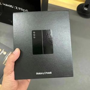 ปลดล็อคแล้ว ราคาดีที่สุด รุ่น Global มือสอง สมาร์ทโฟน 7.6 นิ้ว สำหรับ <span class=keywords><strong>Samsung</strong></span> <span class=keywords><strong>Galaxy</strong></span> <span class=keywords><strong>Z</strong></span> <span class=keywords><strong>Fold</strong></span> 5 <span class=keywords><strong>5G</strong></span> - Product Image 1