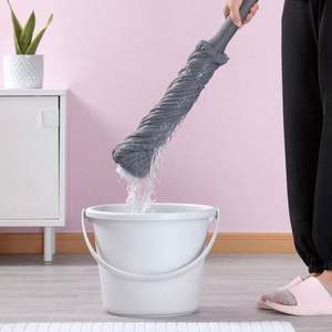 Serpillère auto-essoreuse à long manche extensible en acier pour bureau à domicile, avec têtes lavables en microfibre pour sols en vinyle, carrelage et stratifié - Product Image 6