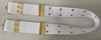 Ceinture PP de couleur blanche de haute qualité avec 2 rangées 36 pièces œillets de couleur or avec boucle en alliage de Zinc