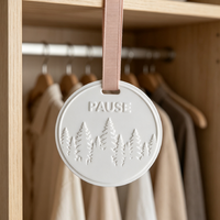 Diffuseur de parfum suspendu en céramique blanche fait main avec logo personnalisé Finru, OEM, pour la maison, longue durée, pour armoire, vente en gros