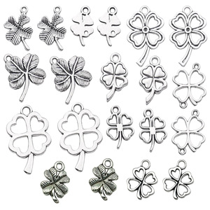 Pendentifs en alliage de zinc, accessoires DIY pour la fabrication de bijoux, bracelets, colliers, couleur <span class=keywords><strong>argent</strong></span> antique, breloques trèfle à quatre feuilles porte-bonheur - Product Image 4