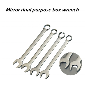 Llave de trinquete de doble propósito con acabado cromado pulido a espejo, que ahorra esfuerzo y es resistente a la oxidación, con caja abierta - Product Image 3