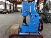 Forgeron Puissance Acier Heavy Duty Pneumatique Puissance Fer Faire Forgeage Marteau C41-16 C41-20 C41-25KG Marteau À Air