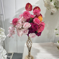 Boule de fleurs en soie rose bonbon faite à la main en 3D IFG pour la décoration de centre de table de mariage, de Noël et de Pâques