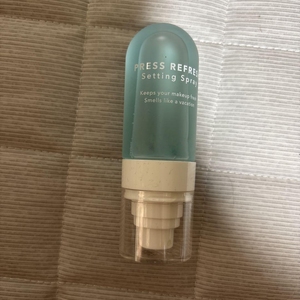 Spray fixateur de maquillage Sheglla 55 ml, format voyage, fini rosé, résistant à la transpiration, contrôle du sébum, flacon personnalisé, marque privée - Product Image 6