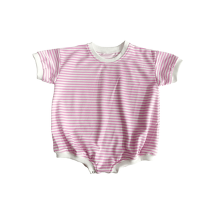 Ensemble de vêtements assortis pour la famille, ensemble de vêtements de détente rayés roses surdimensionnés, pull et short pour maman, bébé <span class=keywords><strong>fille</strong></span>, enfants, <span class=keywords><strong>pyjama</strong></span> 3 pièces parent-enfant - Product Image 3
