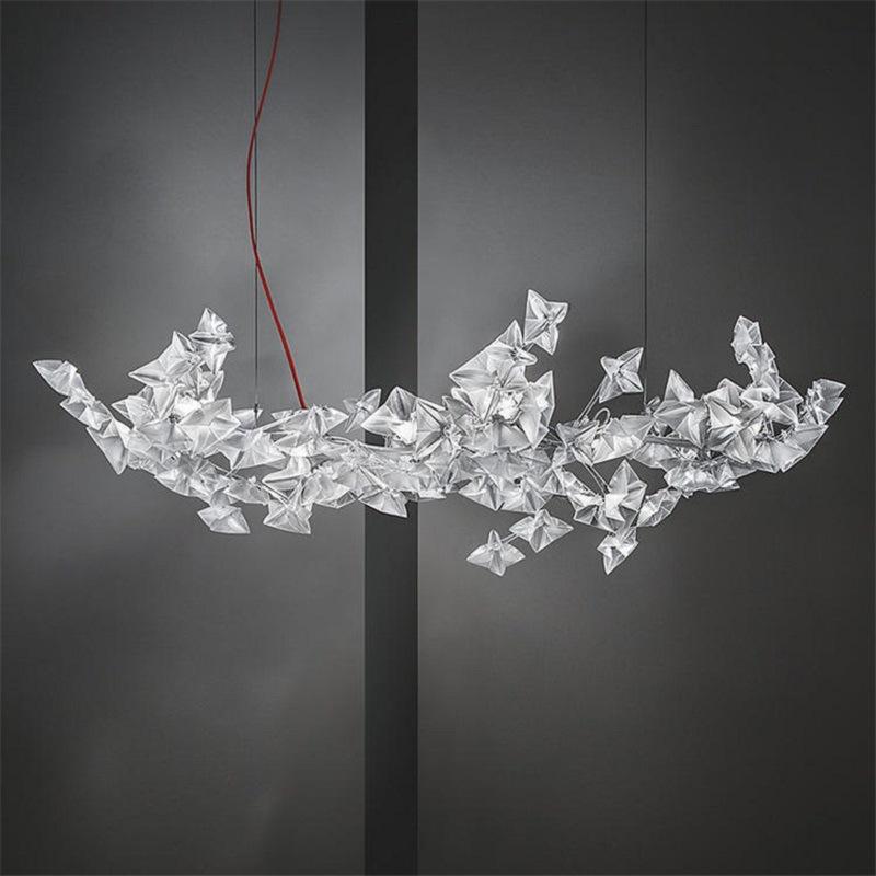 Small star pendant light