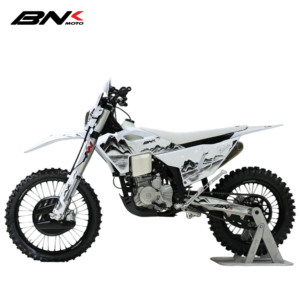 Moto de course BNK 300cc 4 temps, neuve, pour motocross - Product Image 2