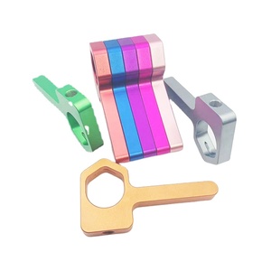 Pièces de voiture personnalisées OEM ODM d'usine, pommeau de levier de vitesses en alliage de fibre de carbone pour une meilleure prise en main - Product Image 1