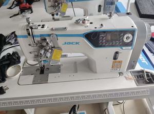 Nouvelle machine à coudre à point de verrouillage à double aiguille informatisée Jack JK-58450J-A - Product Image 5