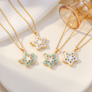 Collar de Estrella Chapado en Oro, Resistente al Agua, de Acero Inoxidable, Sin Deslustre, de Fanhua Jewelry, Éxito de Ventas en TikTok - Product Image 4