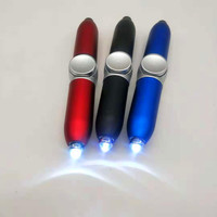Beliebter multifunktion aler Mini-Kunststoff-Zappel-Spinner-Stift mit LED-Licht 1,0mm Schreib breite Geschenk Neuheit Werbe stift