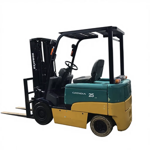 Montacargas Eléctrico Komatsu Usado de 2.5 Toneladas con Batería de Plomo-Ácido, Desplazador Lateral Eléctrico, Altura de Elevación de Horquillas de 2.2m - Product Image 1