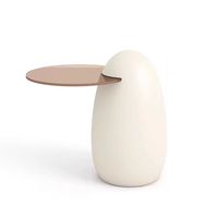 Table basse de salon durable au design unique et contemporain, cadre rond en bois blanc avec plateau en verre