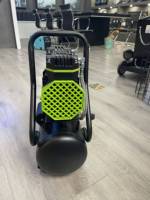 Nouveau type compresseur d'air léger portatif de compresseur d'air à faible bruit favorable à l'environnement