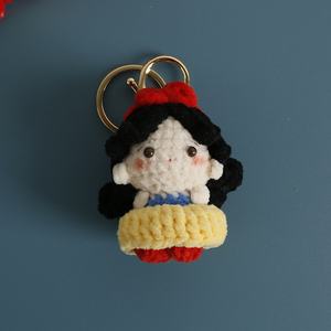 Pendentif en crochet fait main Sweet Princess, porte-clés poupée en peluche tissée de dessin animé, 10 cm, décoration de sac exquise - Product Image 6