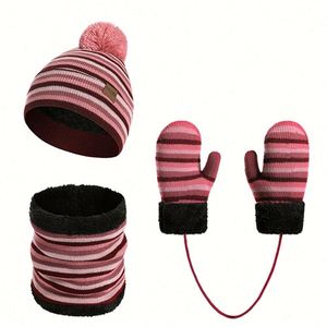 Vente en gros d'usine, bonnet, écharpe et gants en jacquard pour enfants, rayés, chauds, ensemble de 3 pièces pour l'hiver - Product Image 1