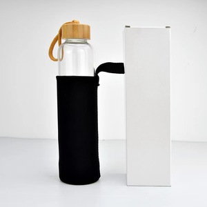 Bouteille d'eau en verre borosilicate écologique avec pierre énergétique en cristal, couvercle en bambou, grande capacité, conception de séparation, pierre concassée - Product Image 4