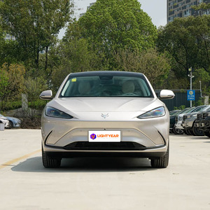 Vehículo Eléctrico Premium ARCFOX Alpha S6 EV, Vehículo de Nueva Energía Mediano-Grande, Pantalla de 21.7 Pulgadas y Chip 8155, Listo para Enviar - Product Image 2