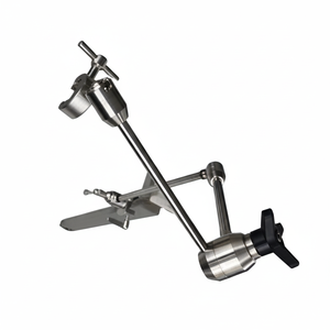 Sistema de Marco de Mesa Ajustable de Acero Inoxidable con Retractor Quirúrgico Manual - Product Image 1