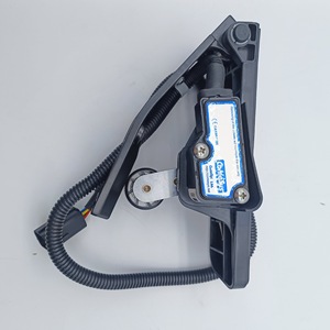 Pedal acelerador para montacargas eléctrico Cohesys de 1.5 toneladas B15N, conjunto de acelerador electrónico para uso logístico - Product Image 1