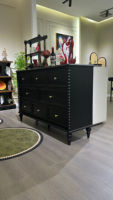Commode minimaliste asiatique en bois massif à 8 tiroirs pour chambre à coucher et salon avec rangement