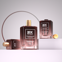 Flacon de parfum carré plat en verre de luxe 50 ml 100 ml avec marquage à chaud pour sérum de soin de la peau et collyre